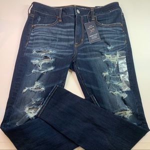 american eagle NWOT ripped jeans